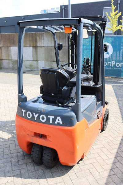 Toyota 8FBET18 - Elektrostapler: das Bild 5 Toyota 8FBET18 - Elektrostapler: das Bild 5