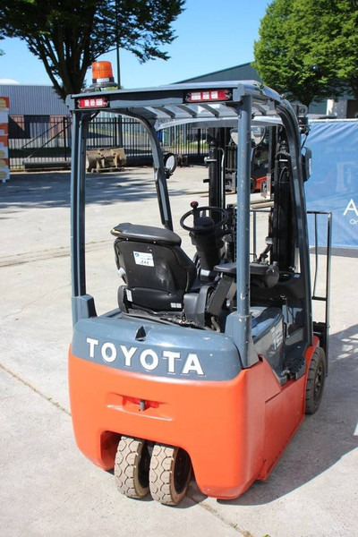 Toyota Traigo 15 - Elektrostapler: das Bild 5 Toyota Traigo 15 - Elektrostapler: das Bild 5