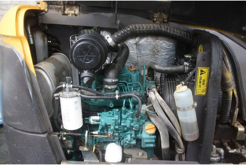 Kettenbagger Volvo EC27C: das Bild 15