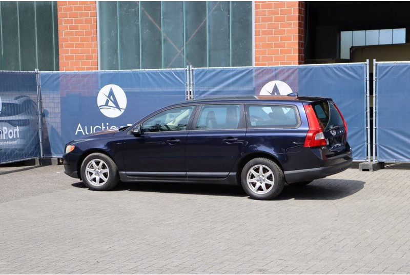 Volvo V70 - PKW: das Bild 3 Volvo V70 - PKW: das Bild 3