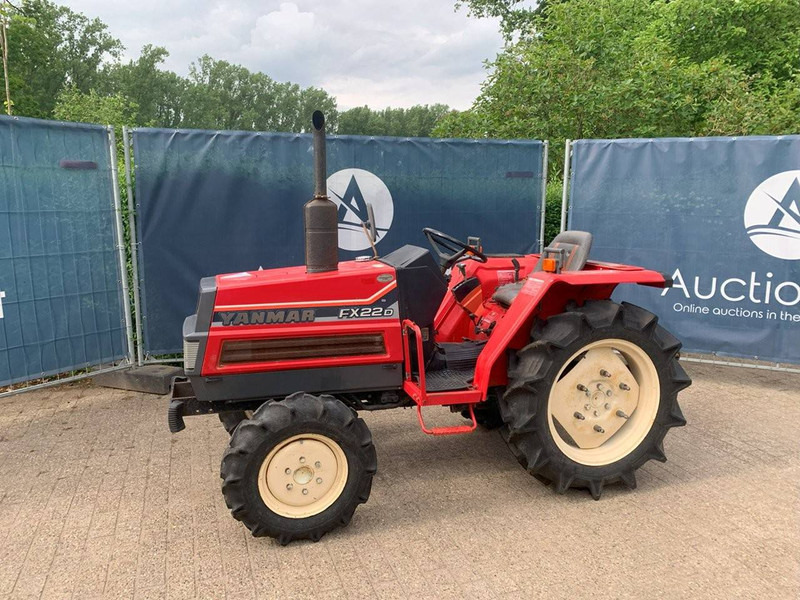 Yanmar FX22 - Traktor: das Bild 1 Yanmar FX22 - Traktor: das Bild 1