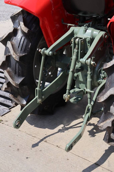 Traktor Yanmar YM1610D: das Bild 14