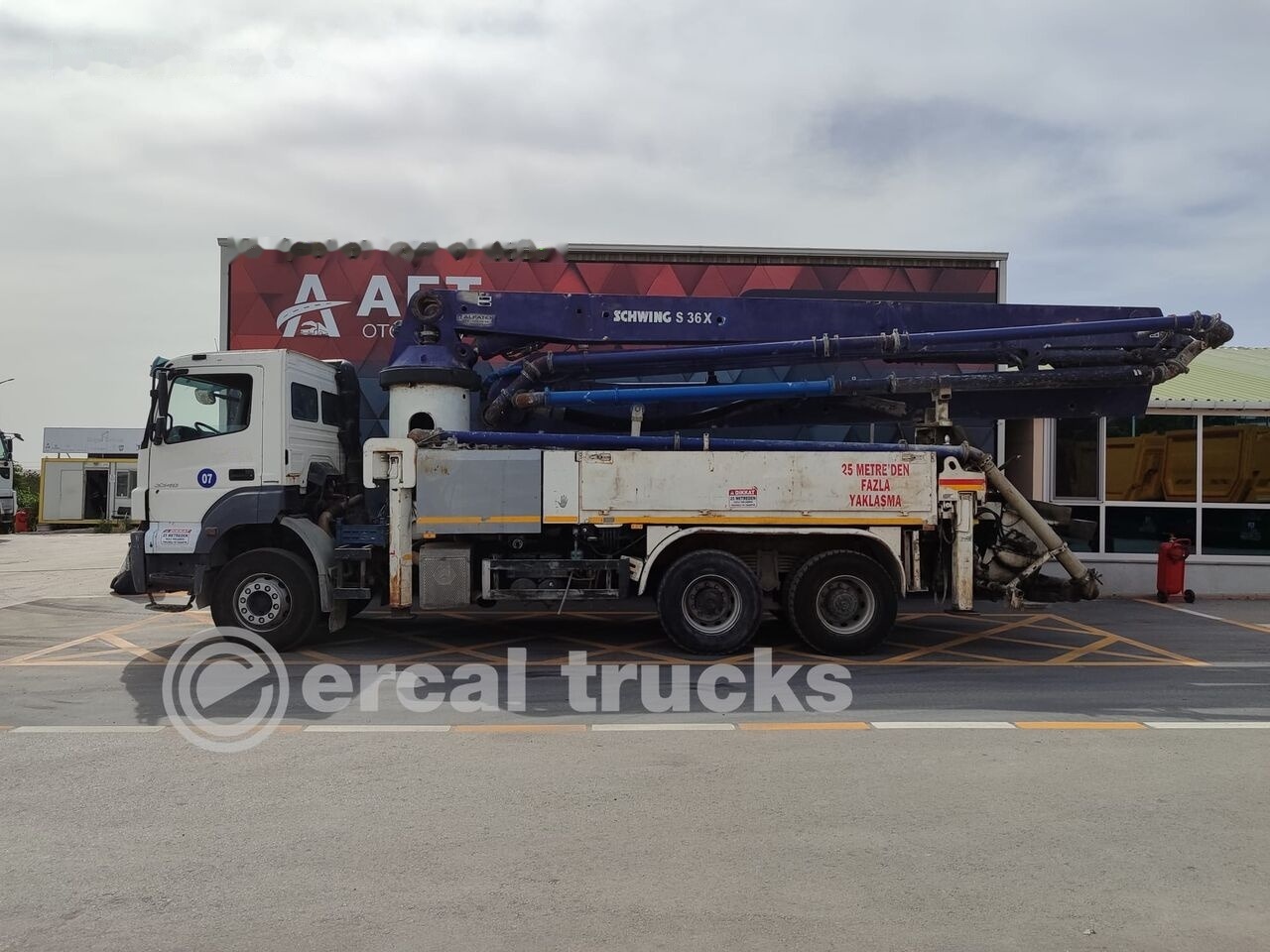 Schwing 2010 S 36M CONCRETE PUMP - MERCEDES 3340 - Betonpumpe: das Bild 5 Schwing 2010 S 36M CONCRETE PUMP - MERCEDES 3340 - Betonpumpe: das Bild 5