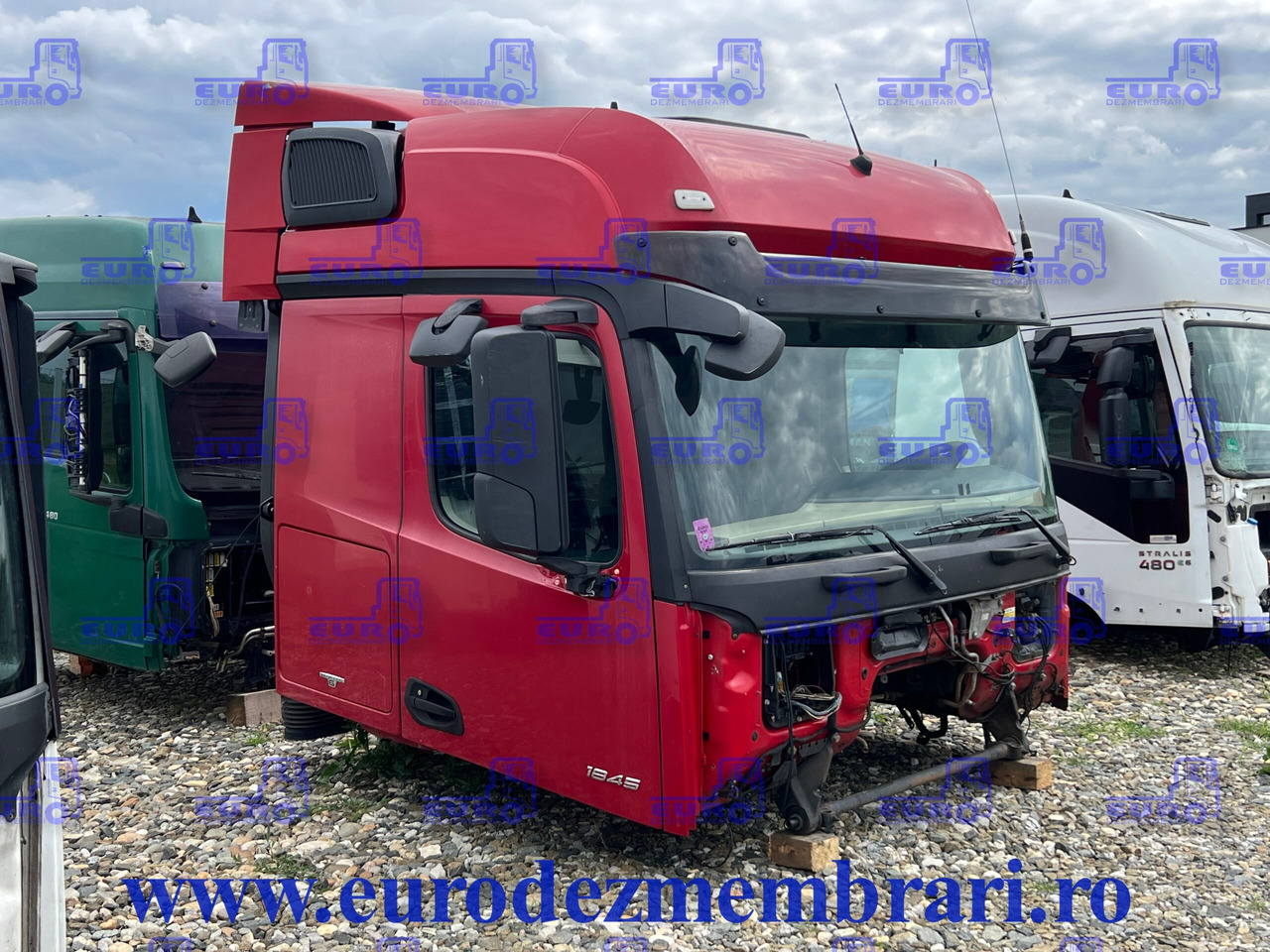 CABINA BIGSPACE MERCEDES ACTROS MP4 - Fahrerhaus für LKW: das Bild 3 CABINA BIGSPACE MERCEDES ACTROS MP4 - Fahrerhaus für LKW: das Bild 3