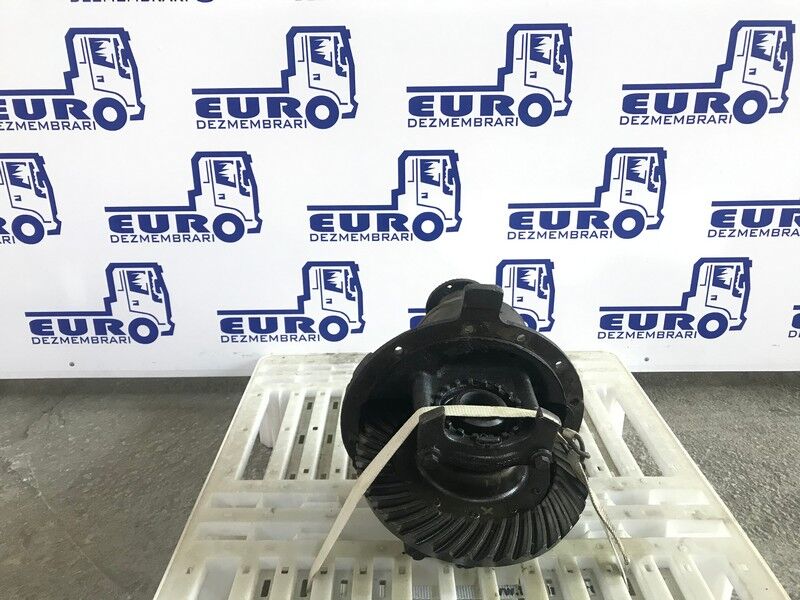 DIFERENTIAL RENAULT MIDLUM R=42:10 R=4,20 - Differenzial Getriebe für LKW: das Bild 1 DIFERENTIAL RENAULT MIDLUM R=42:10 R=4,20 - Differenzial Getriebe für LKW: das Bild 1