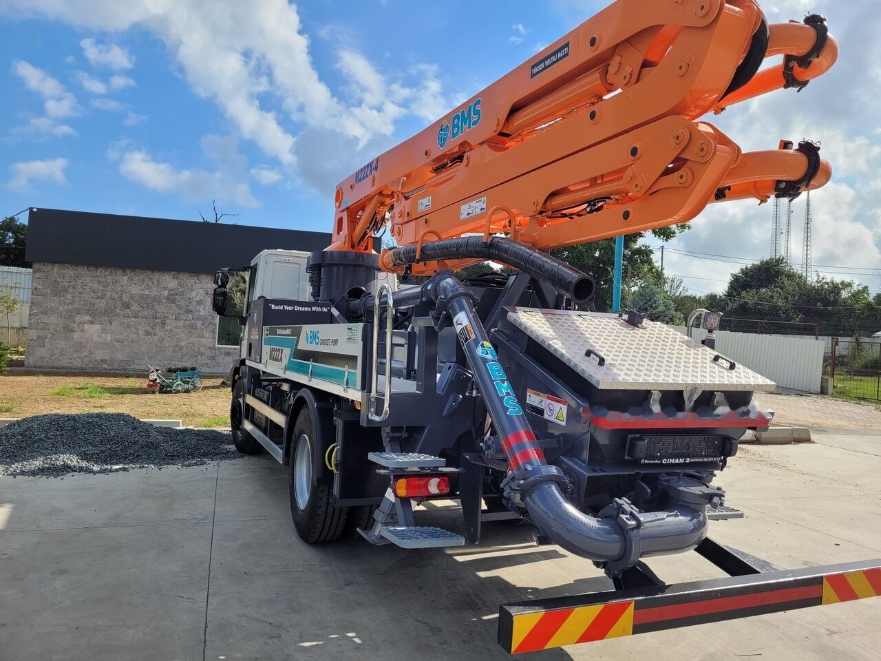 Mercedes-Benz New BMS BCP M22 ZX-4 on chassis - Betonpumpe: das Bild 3 Mercedes-Benz New BMS BCP M22 ZX-4 on chassis - Betonpumpe: das Bild 3