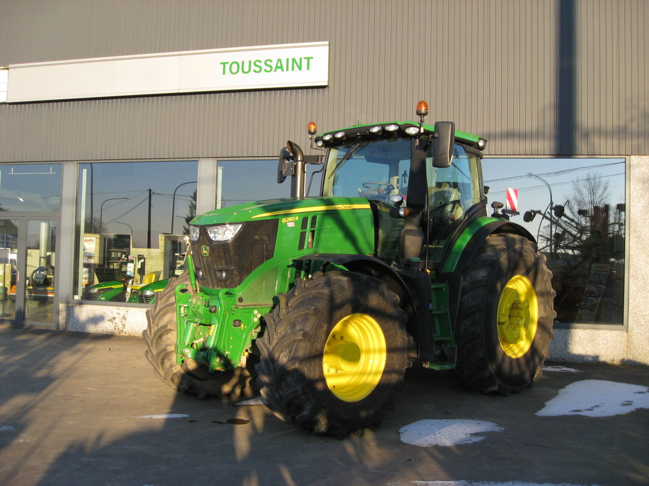 John Deere 6250R - Traktor: das Bild 4 John Deere 6250R - Traktor: das Bild 4