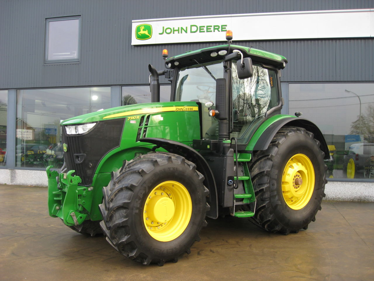 John Deere 7310R - Traktor: das Bild 3 John Deere 7310R - Traktor: das Bild 3