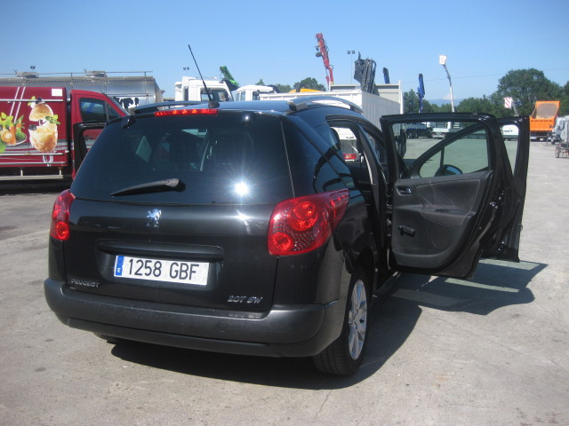 PEUGEOT 207 SW - PKW: das Bild 1 PEUGEOT 207 SW - PKW: das Bild 1