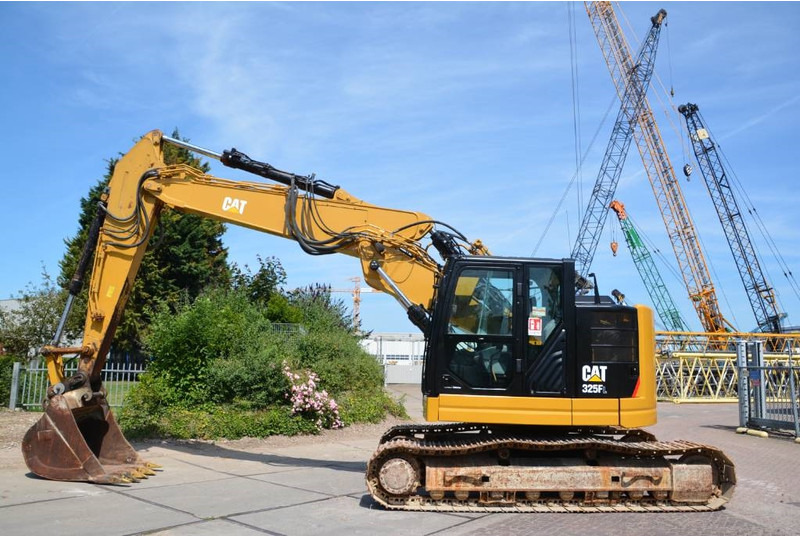 Cat 325 FL CR - Kettenbagger: das Bild 1 Cat 325 FL CR - Kettenbagger: das Bild 1
