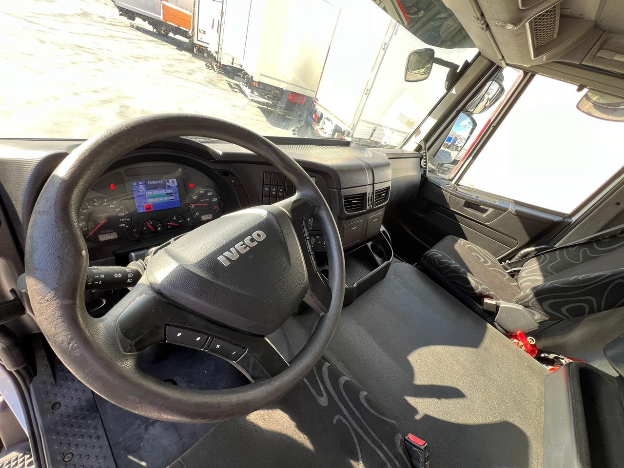 IVECO AD260S36 STRALIS EEV (Refrigerator) - Kühlkoffer LKW: das Bild 5 IVECO AD260S36 STRALIS EEV (Refrigerator) - Kühlkoffer LKW: das Bild 5