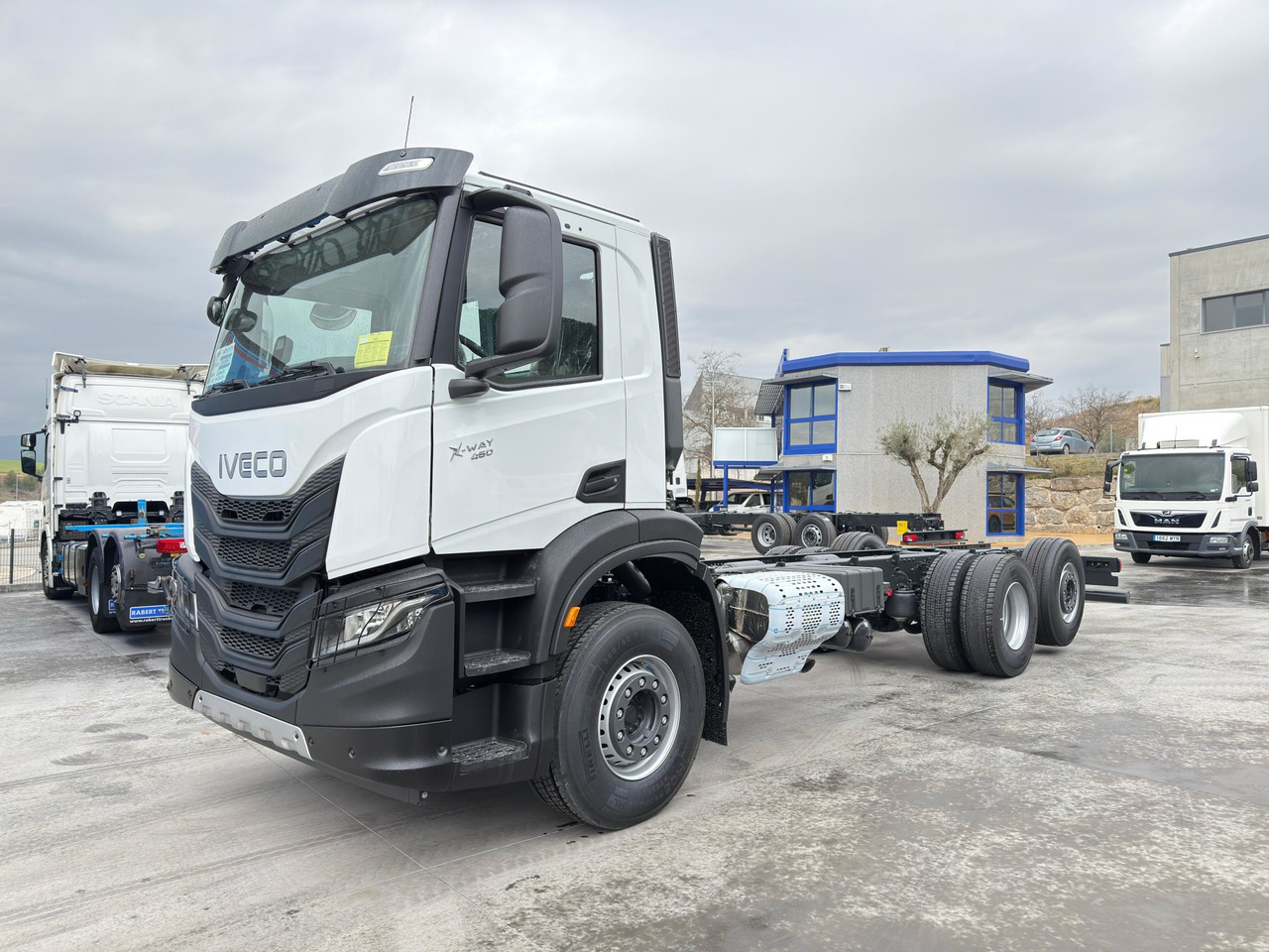 IVECO AD280X46 YPS ON X-Way E6 (Chassis) - Fahrgestell LKW: das Bild 1 IVECO AD280X46 YPS ON X-Way E6 (Chassis) - Fahrgestell LKW: das Bild 1