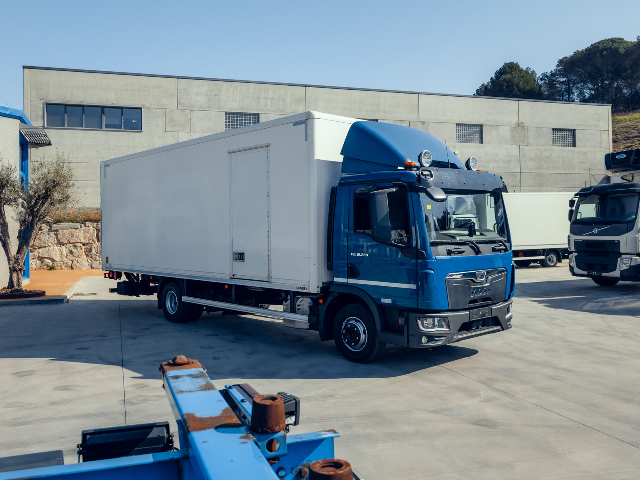 MAN 12.220 TGL E6 (VAN) - Koffer LKW: das Bild 3 MAN 12.220 TGL E6 (VAN) - Koffer LKW: das Bild 3