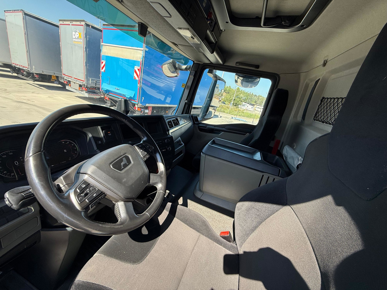 MAN 8.190 BL TGL E6 (Tauliner) - Plane LKW: das Bild 5 MAN 8.190 BL TGL E6 (Tauliner) - Plane LKW: das Bild 5