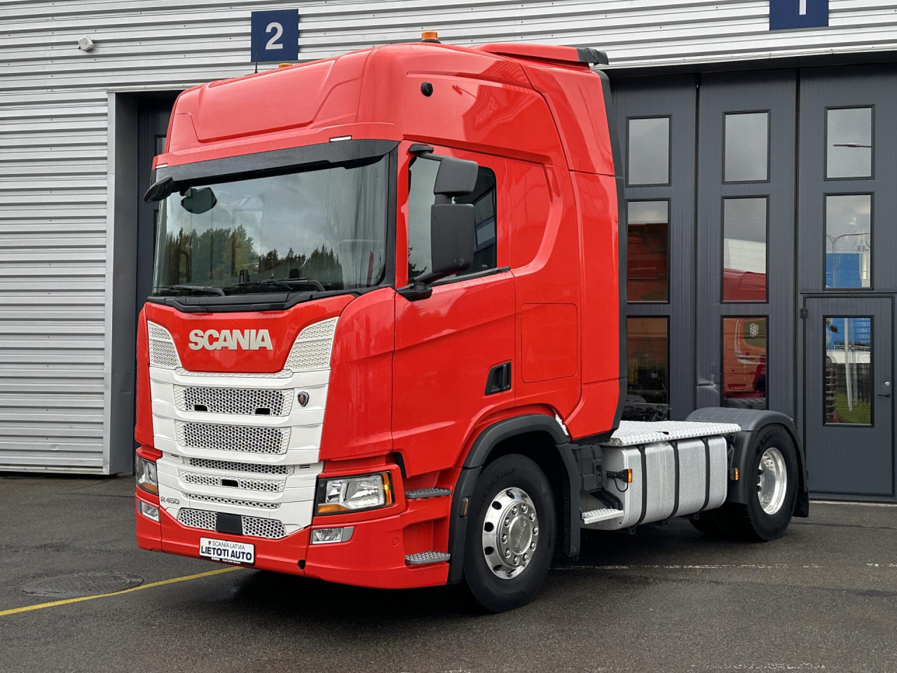 SCANIA R 450 A4x2NA - Sattelzugmaschine: das Bild 4 SCANIA R 450 A4x2NA - Sattelzugmaschine: das Bild 4