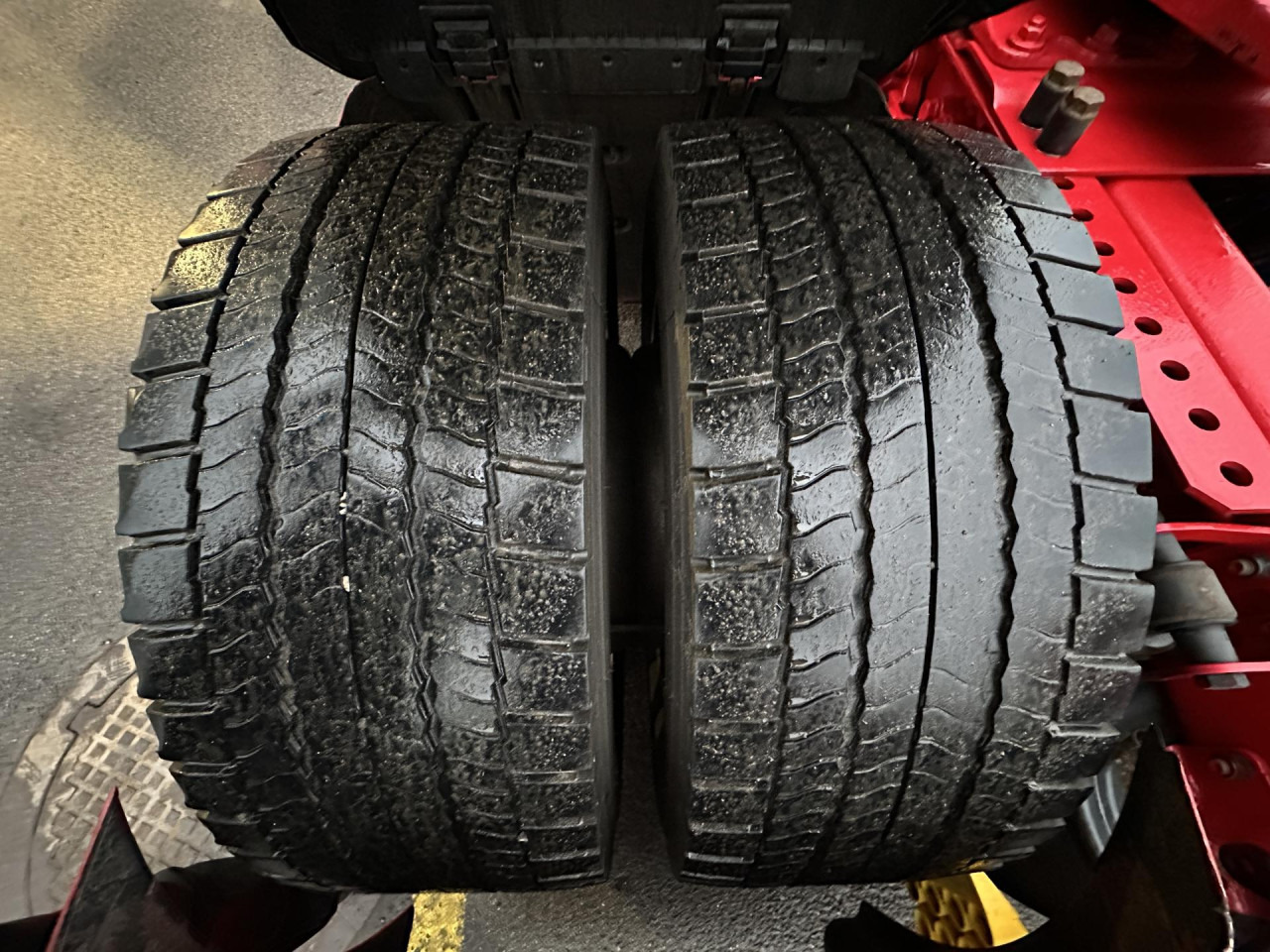 SCANIA S 450 A4x2EB - Sattelzugmaschine: das Bild 2 SCANIA S 450 A4x2EB - Sattelzugmaschine: das Bild 2