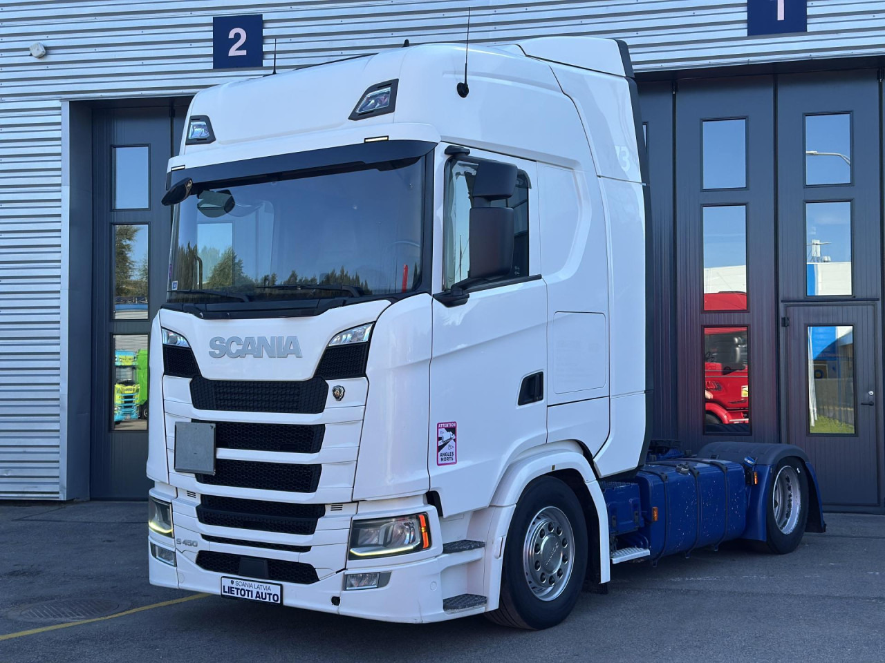 SCANIA S 450 A4x2EB - Sattelzugmaschine: das Bild 4 SCANIA S 450 A4x2EB - Sattelzugmaschine: das Bild 4