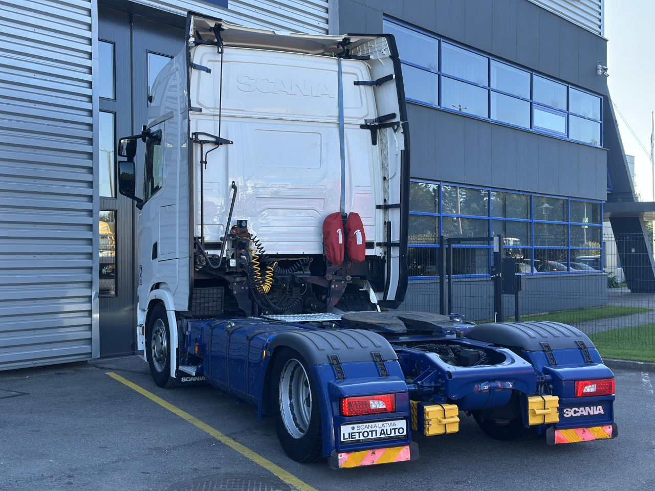 SCANIA S 450 A4x2EB - Sattelzugmaschine: das Bild 5 SCANIA S 450 A4x2EB - Sattelzugmaschine: das Bild 5