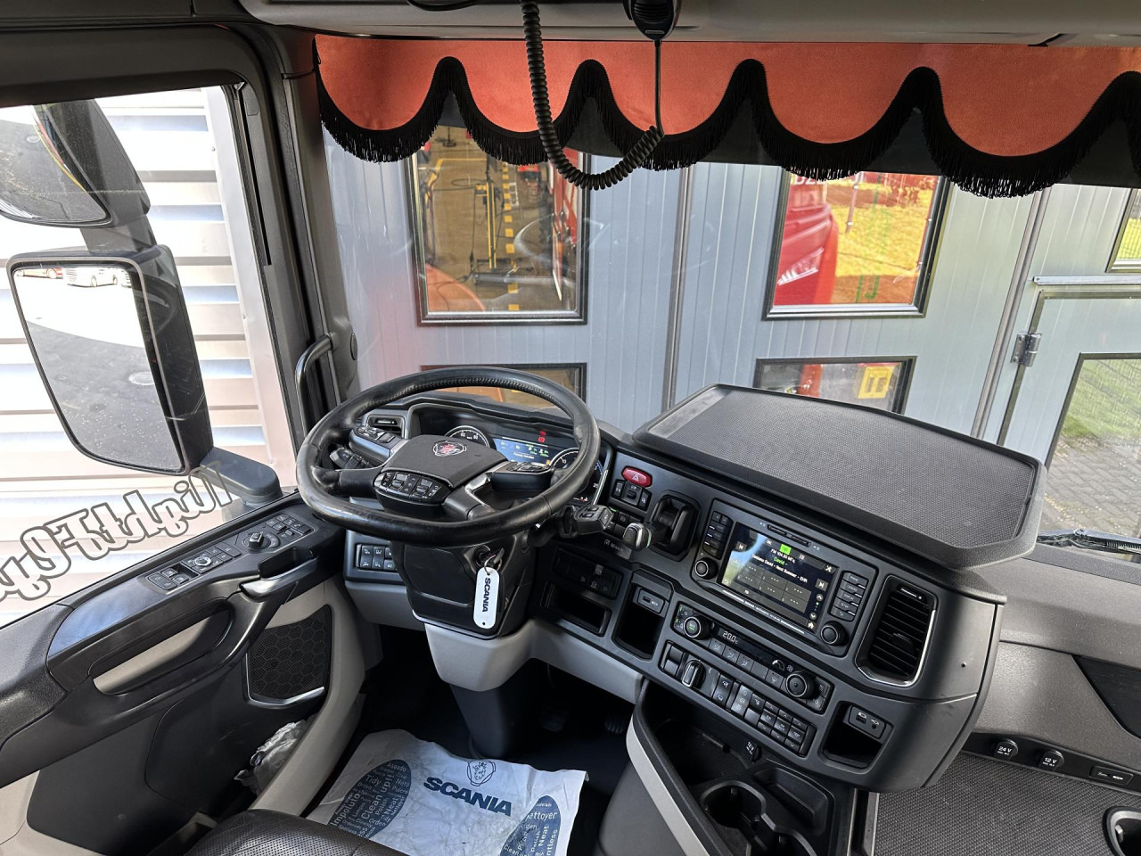 Sattelzugmaschine SCANIA S 500 A4x2NB: das Bild 11