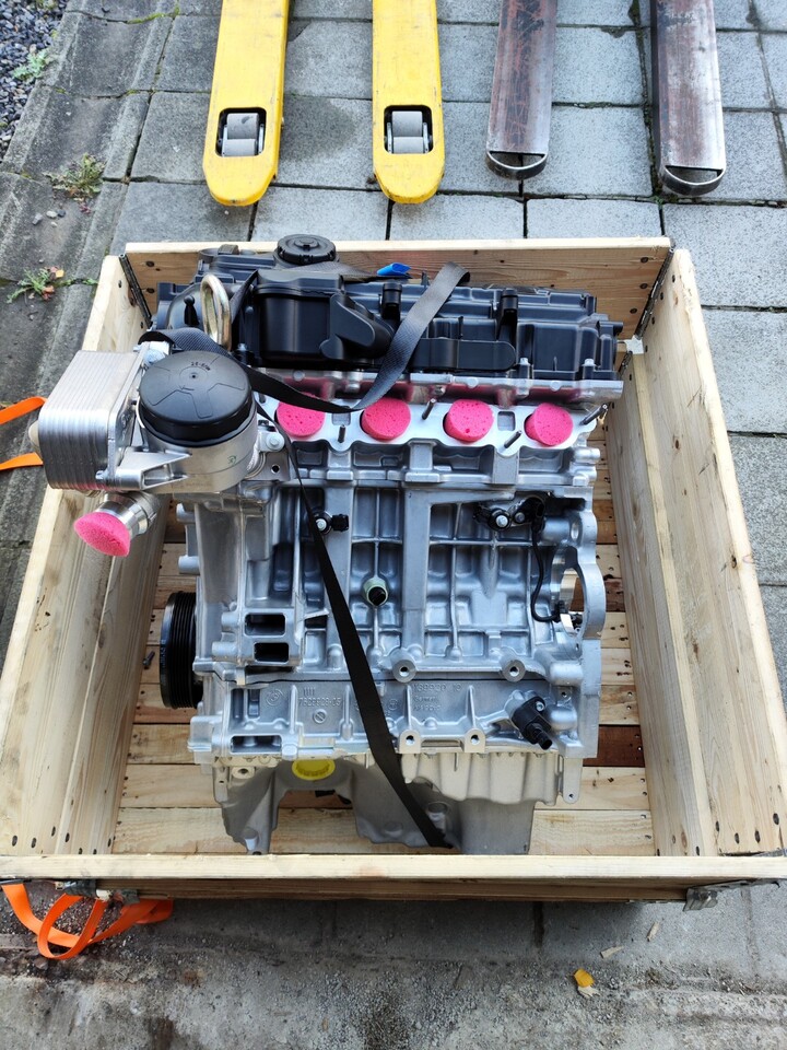 BMW N20B20A BMW N20B20A - Motor für PKW: das Bild 4 BMW N20B20A BMW N20B20A - Motor für PKW: das Bild 4