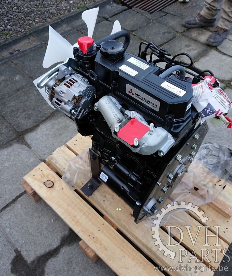 MITSUBISHI S3L2 - VOLVO EC25 - Motor für Minibagger: das Bild 1 MITSUBISHI S3L2 - VOLVO EC25 - Motor für Minibagger: das Bild 1