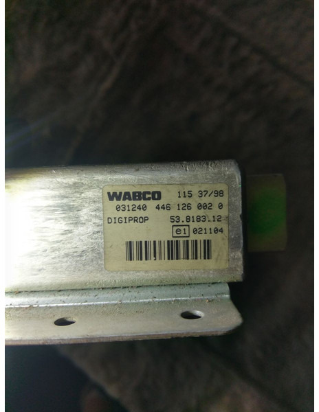 MAN Voith Retarder 4461260020 - Steuergerät: das Bild 2 MAN Voith Retarder 4461260020 - Steuergerät: das Bild 2