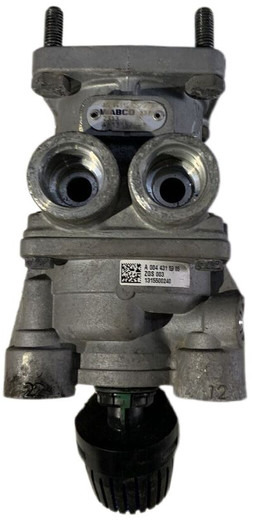 Mercedes-Benz 1824 - Ventil: das Bild 2 Mercedes-Benz 1824 - Ventil: das Bild 2