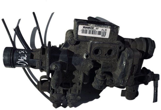 Mercedes-Benz 1824 - Ventil: das Bild 1 Mercedes-Benz 1824 - Ventil: das Bild 1