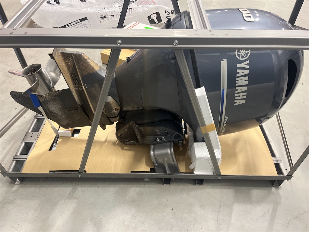 Yamaha 100HK - Andere Technik: das Bild 4 Yamaha 100HK - Andere Technik: das Bild 4