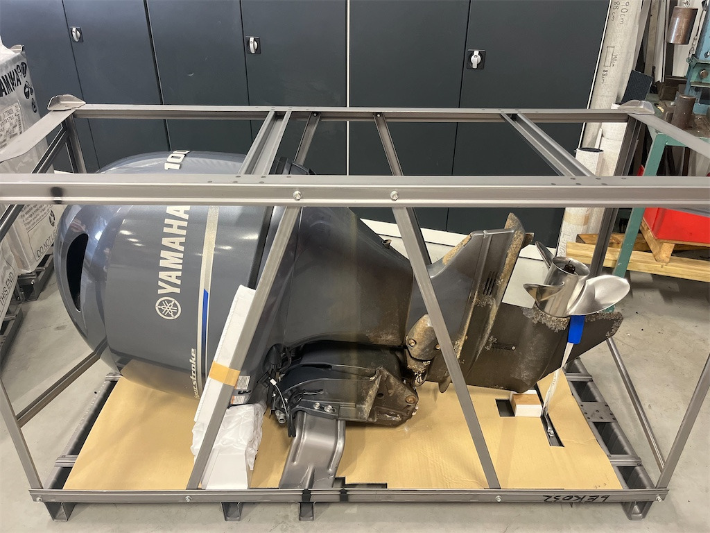 Yamaha 100HK - Andere Technik: das Bild 1 Yamaha 100HK - Andere Technik: das Bild 1