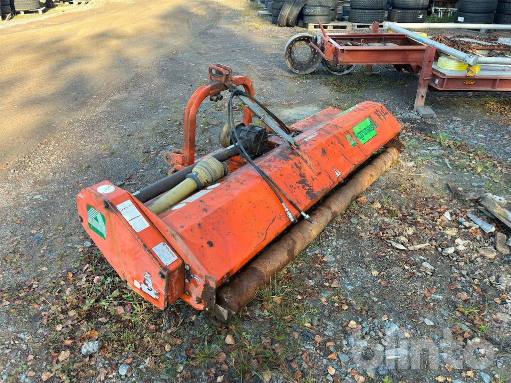 Argimaster KL2500 - Schlegelmäher: das Bild 5 Argimaster KL2500 - Schlegelmäher: das Bild 5