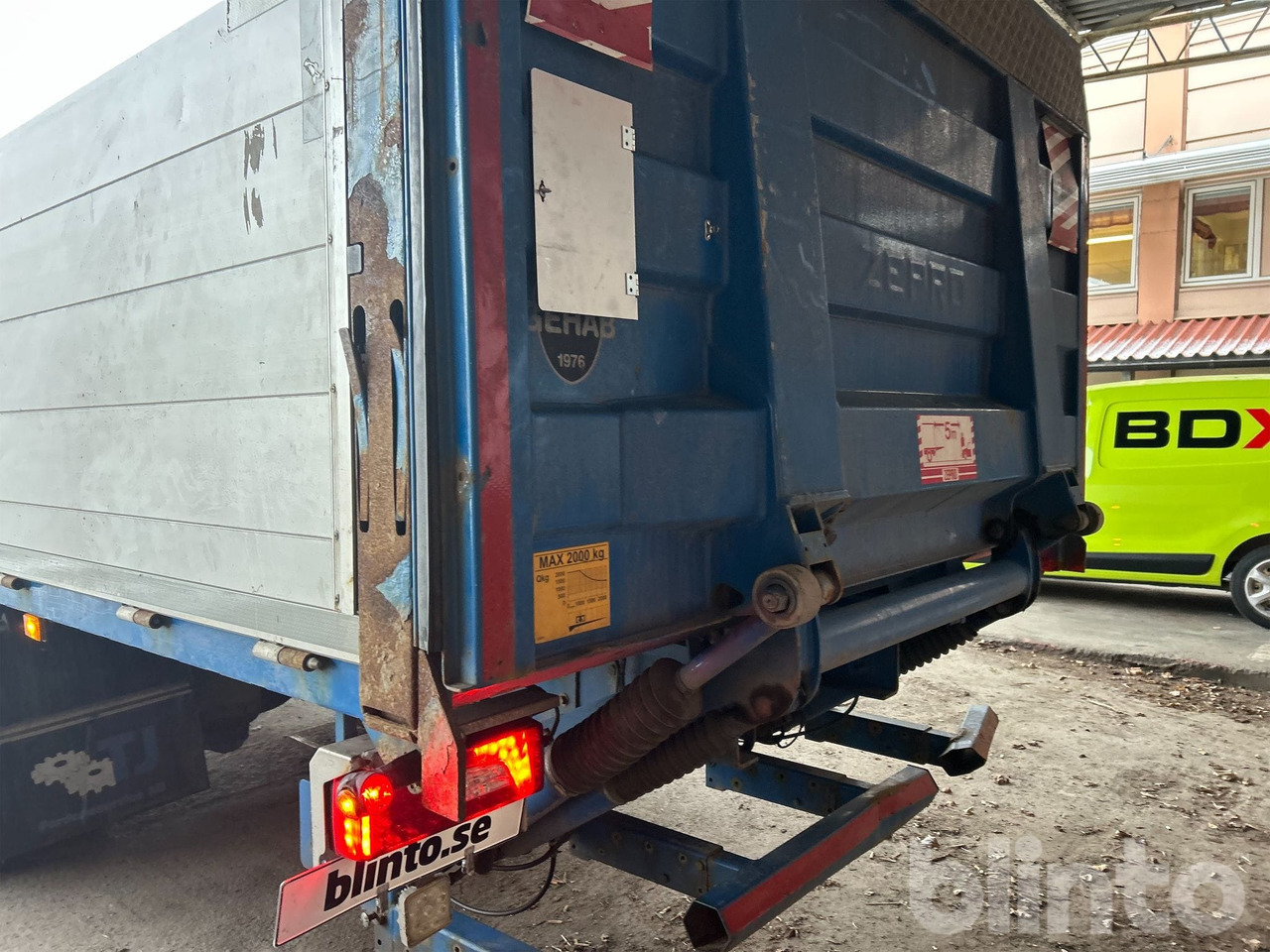 Pritsche LKW, Autokran Brädgårdsbil / SCANIA P250 / Nybesiktigad kran: das Bild 39 Pritsche LKW, Autokran Brädgårdsbil / SCANIA P250 / Nybesiktigad kran: das Bild 39