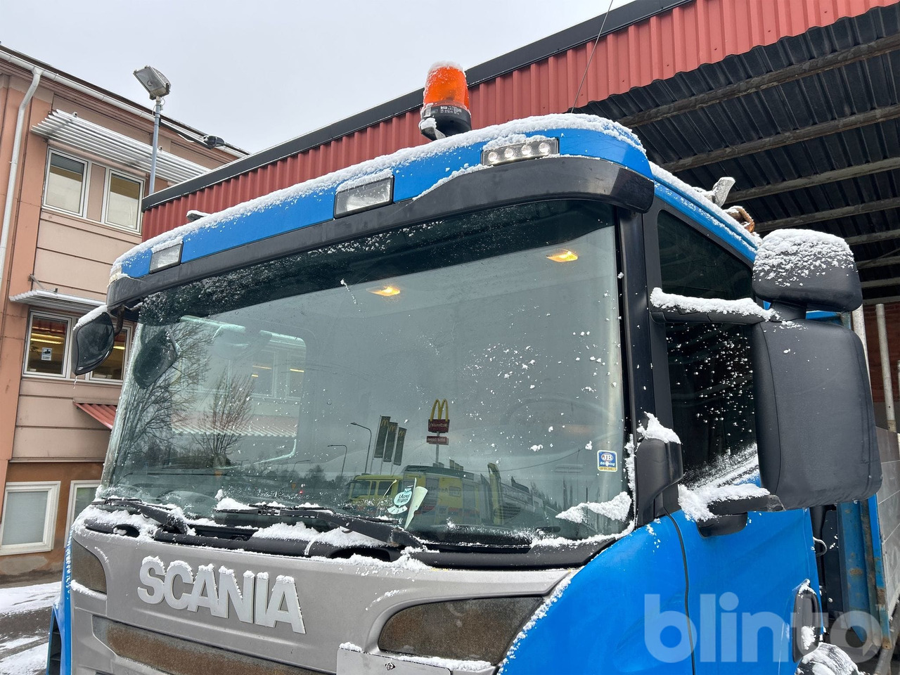 Pritsche LKW, Autokran Brädgårdsbil / SCANIA P250 / Nybesiktigad kran: das Bild 9 Pritsche LKW, Autokran Brädgårdsbil / SCANIA P250 / Nybesiktigad kran: das Bild 9