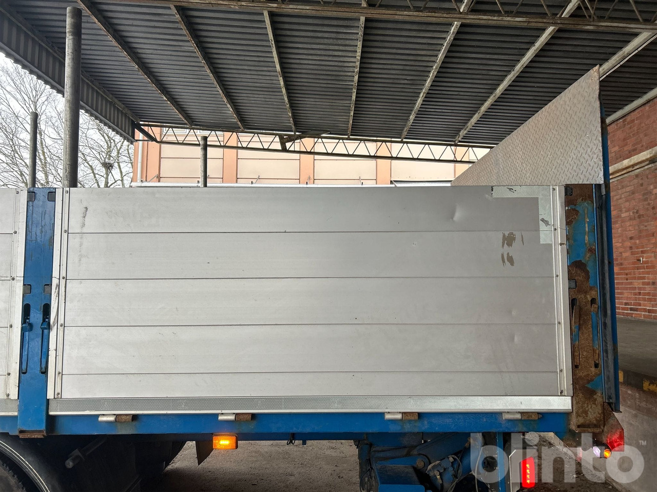 Pritsche LKW, Autokran Brädgårdsbil / SCANIA P250 / Nybesiktigad kran: das Bild 41 Pritsche LKW, Autokran Brädgårdsbil / SCANIA P250 / Nybesiktigad kran: das Bild 41