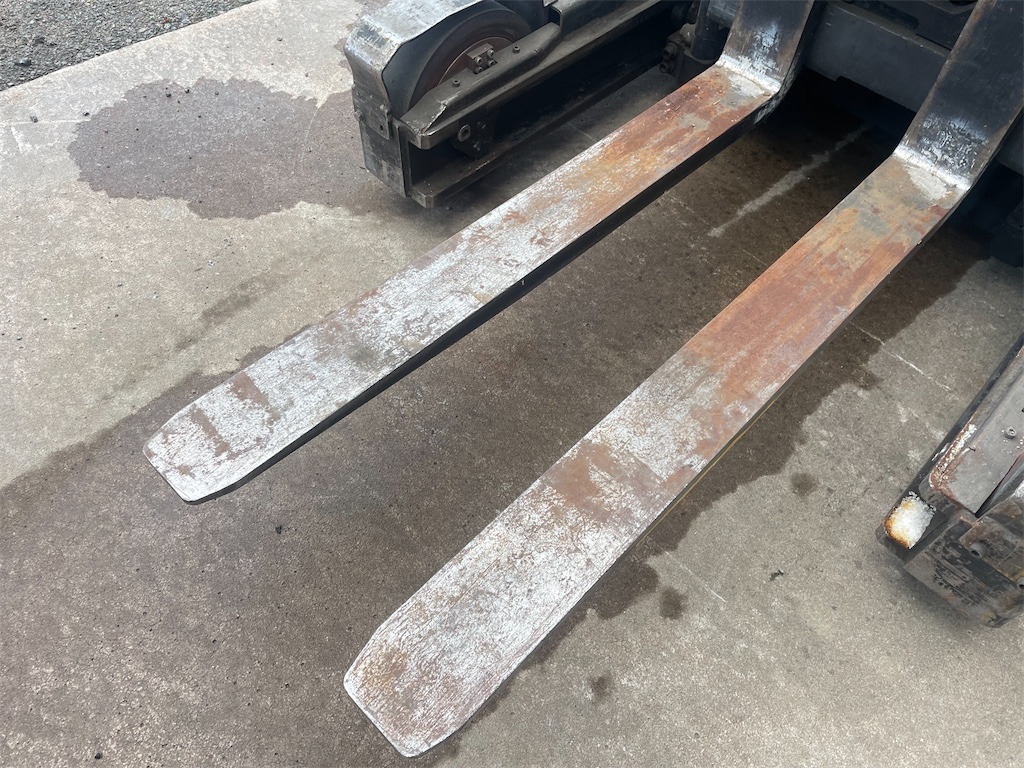 Cesab R325 - Schubmaststapler: das Bild 5 Cesab R325 - Schubmaststapler: das Bild 5