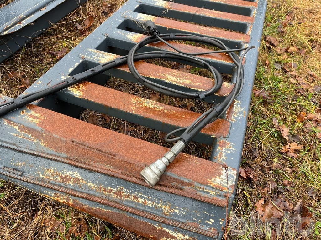 Tieflader Anhänger Dinapolis LL9: das Bild 12