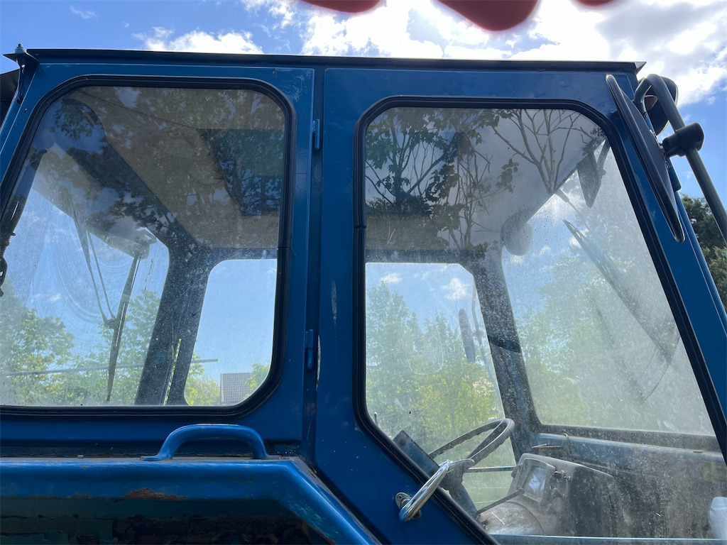 Traktor FORD 5000: das Bild 49