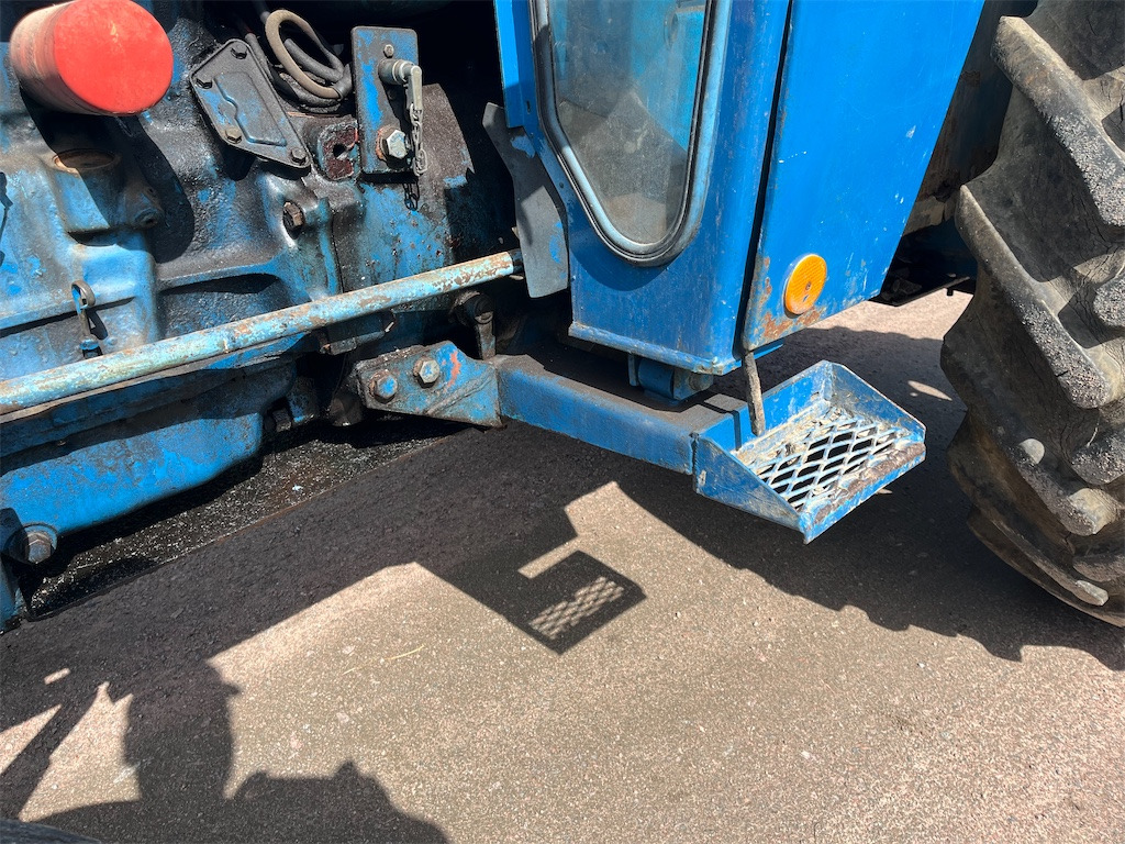 Traktor FORD 5000: das Bild 28