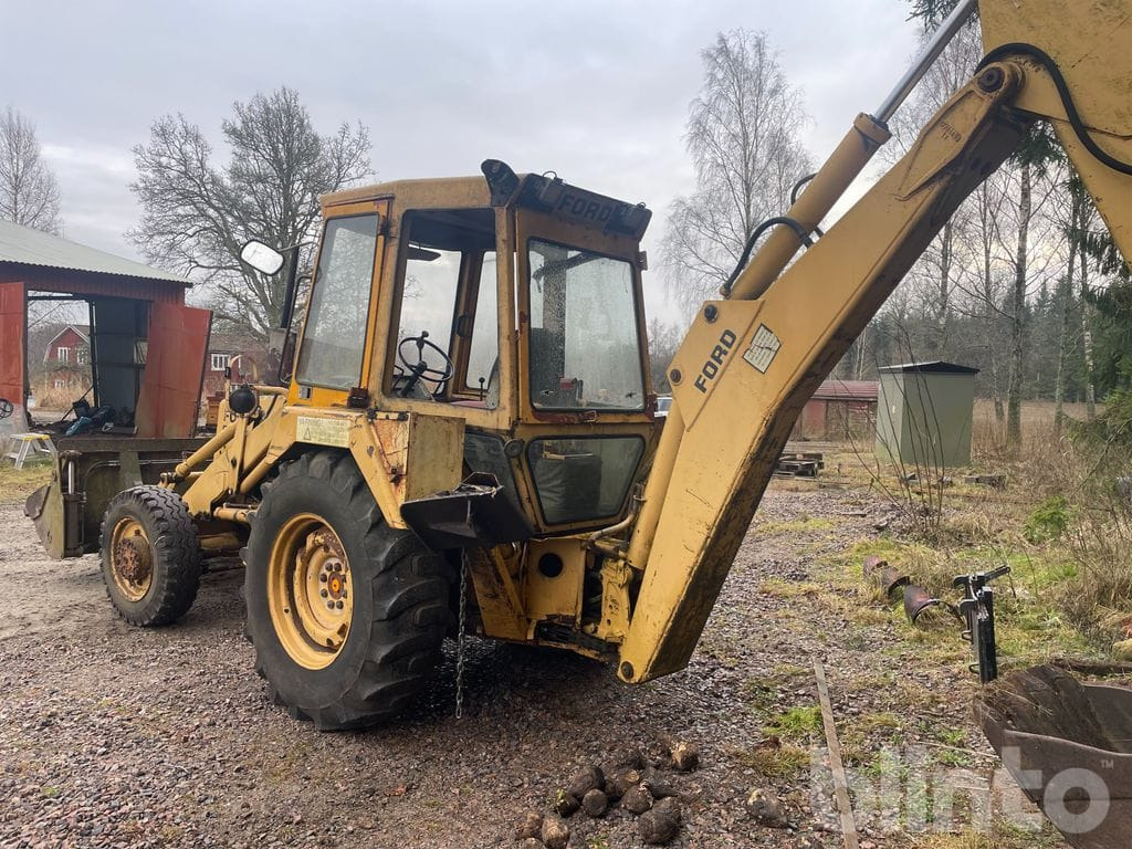 Ford 550CP - Baggerlader: das Bild 4 Ford 550CP - Baggerlader: das Bild 4