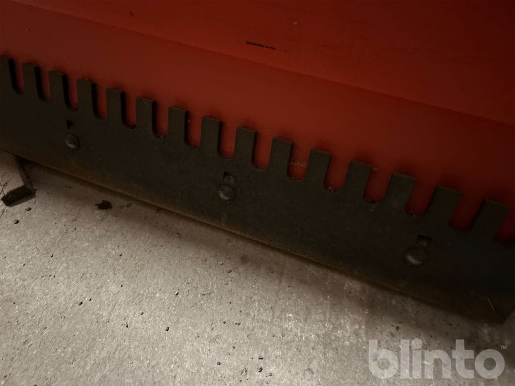 Fransgård GT-250FL - Schneepflug: das Bild 5 Fransgård GT-250FL - Schneepflug: das Bild 5