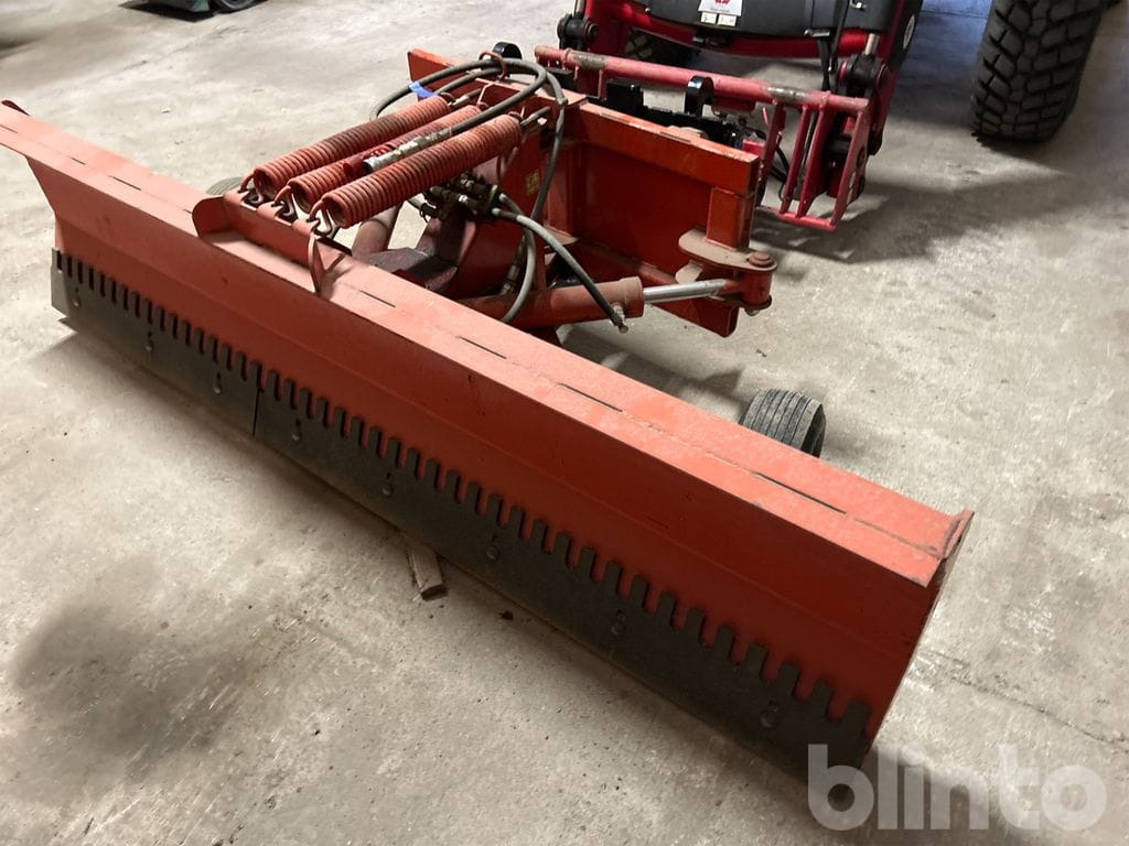 Fransgård GT-250FL - Schneepflug: das Bild 2 Fransgård GT-250FL - Schneepflug: das Bild 2