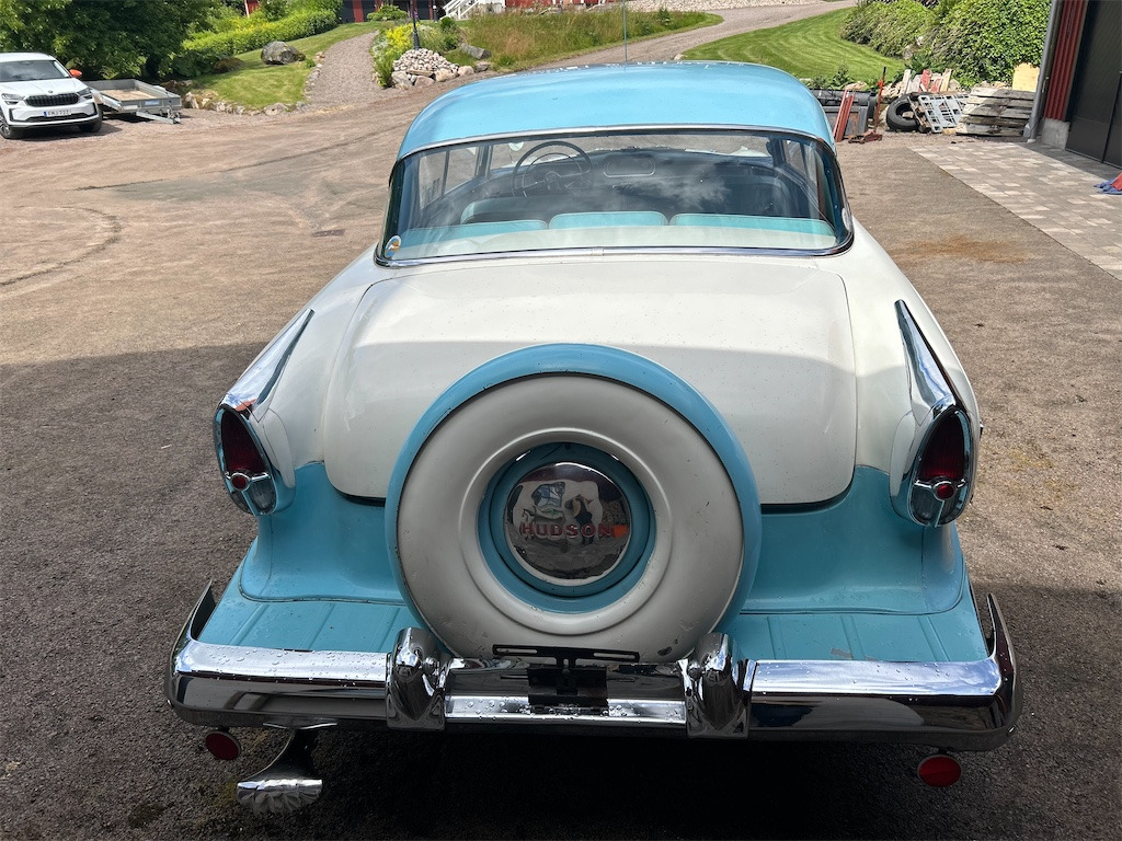HUDSON HORNET 2D - PKW: das Bild 4 HUDSON HORNET 2D - PKW: das Bild 4
