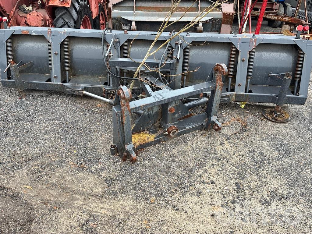 Holms - Schneepflug: das Bild 2 Holms - Schneepflug: das Bild 2