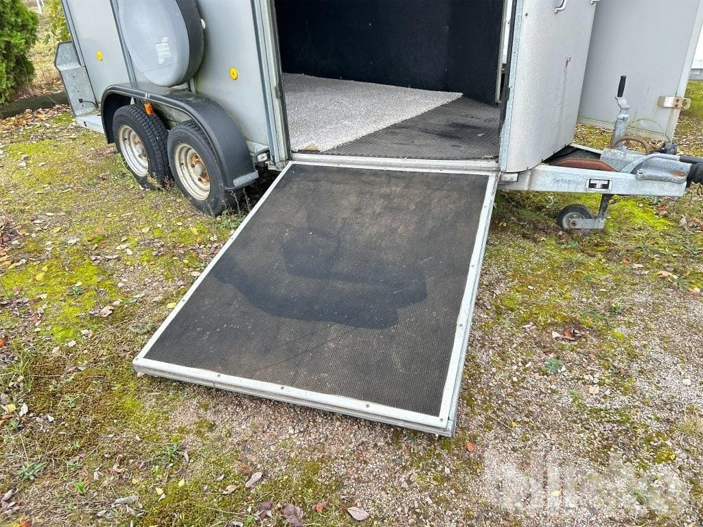 IFOR WILLIAMS HB510 R - Pferdeanhänger: das Bild 3 IFOR WILLIAMS HB510 R - Pferdeanhänger: das Bild 3