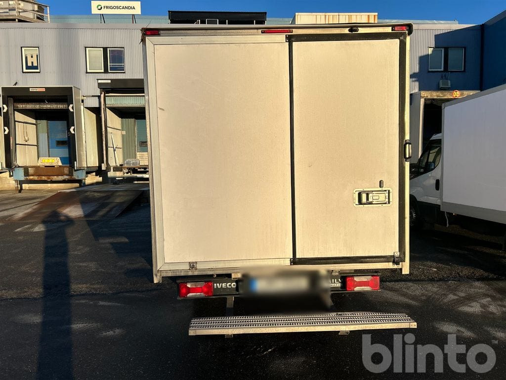 Iveco Daily 35-140 - Carrier Pulsor 400 - Kühltransporter: das Bild 5 Iveco Daily 35-140 - Carrier Pulsor 400 - Kühltransporter: das Bild 5