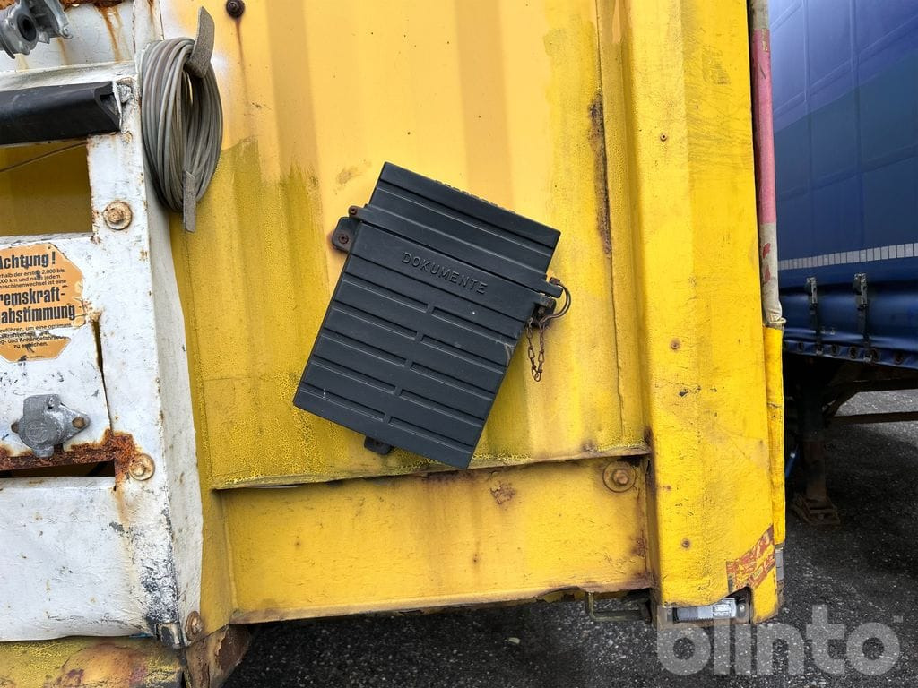 Planenauflieger KRONE SDP27ELB-CS-HPHDSB: das Bild 7 Planenauflieger KRONE SDP27ELB-CS-HPHDSB: das Bild 7