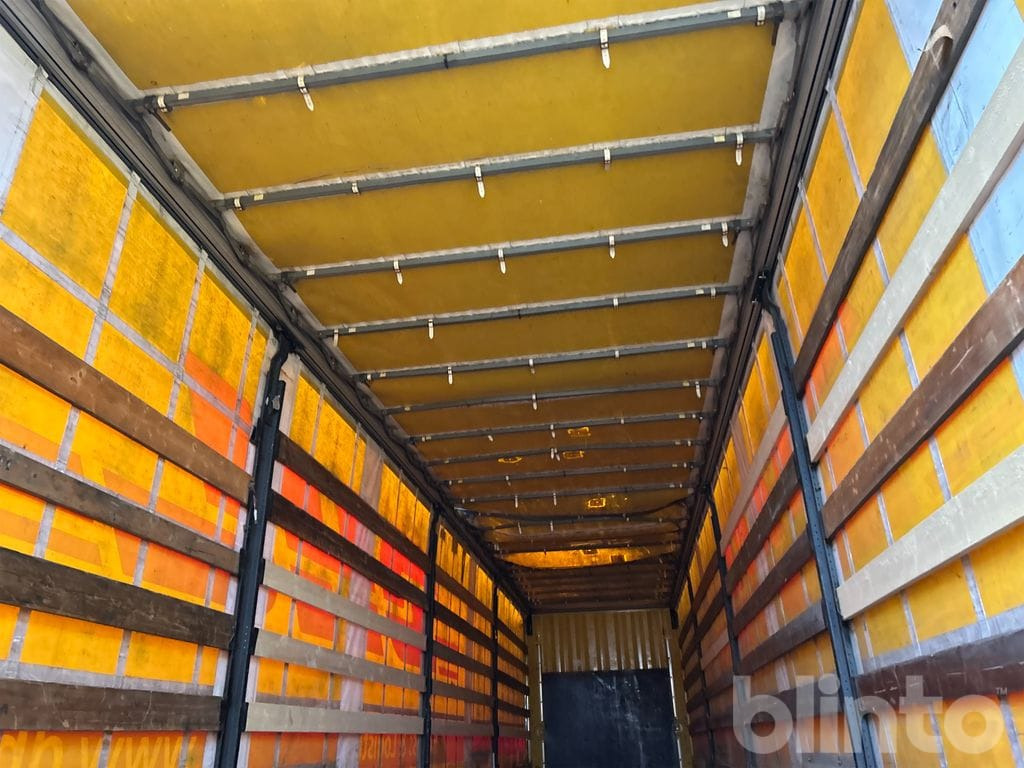 Planenauflieger KRONE SDP27ELB-CS-HPHDSB: das Bild 45 Planenauflieger KRONE SDP27ELB-CS-HPHDSB: das Bild 45