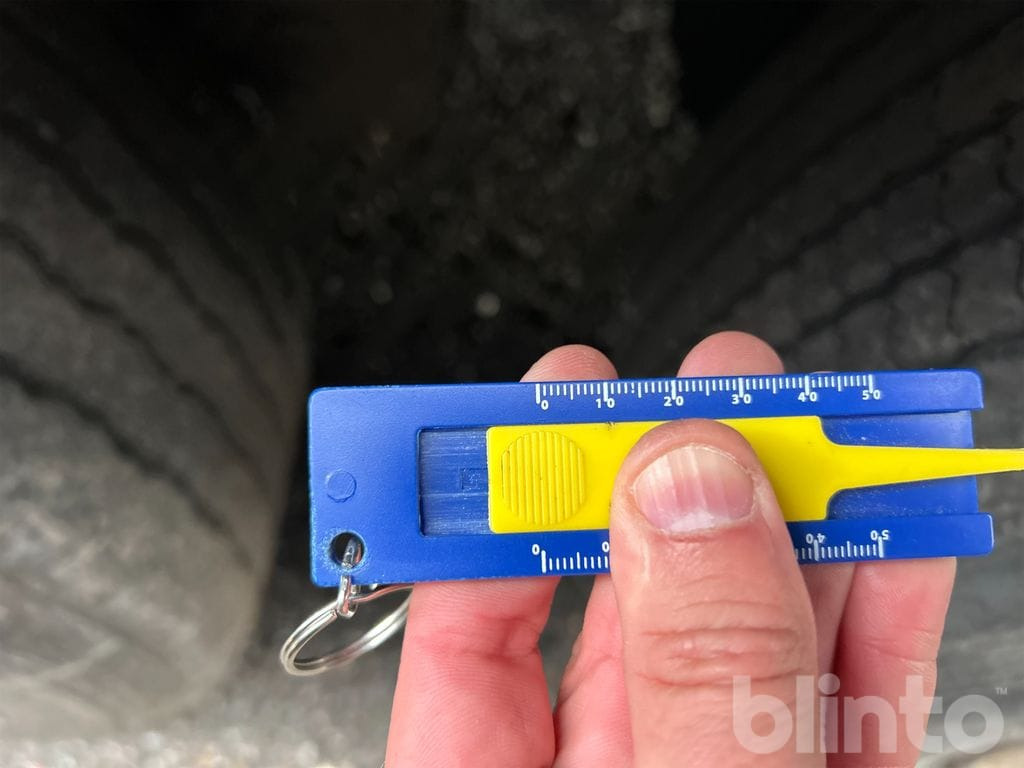 Planenauflieger KRONE SDP27ELB-CS-HPHDSB: das Bild 18 Planenauflieger KRONE SDP27ELB-CS-HPHDSB: das Bild 18