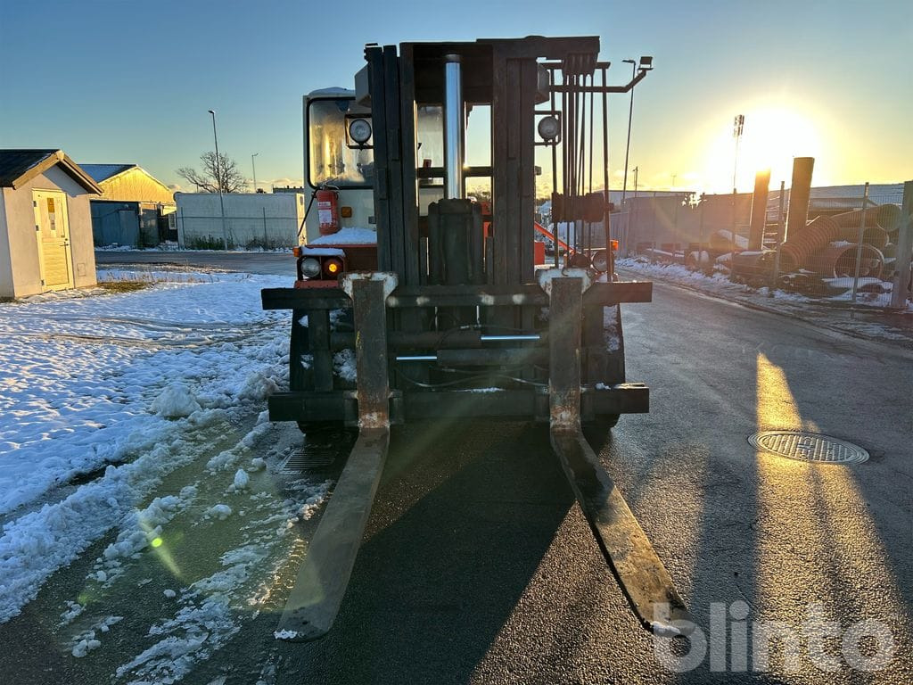 Kalmar 15-1200 - Dubbla Pedaler - Gabelstapler: das Bild 3 Kalmar 15-1200 - Dubbla Pedaler - Gabelstapler: das Bild 3