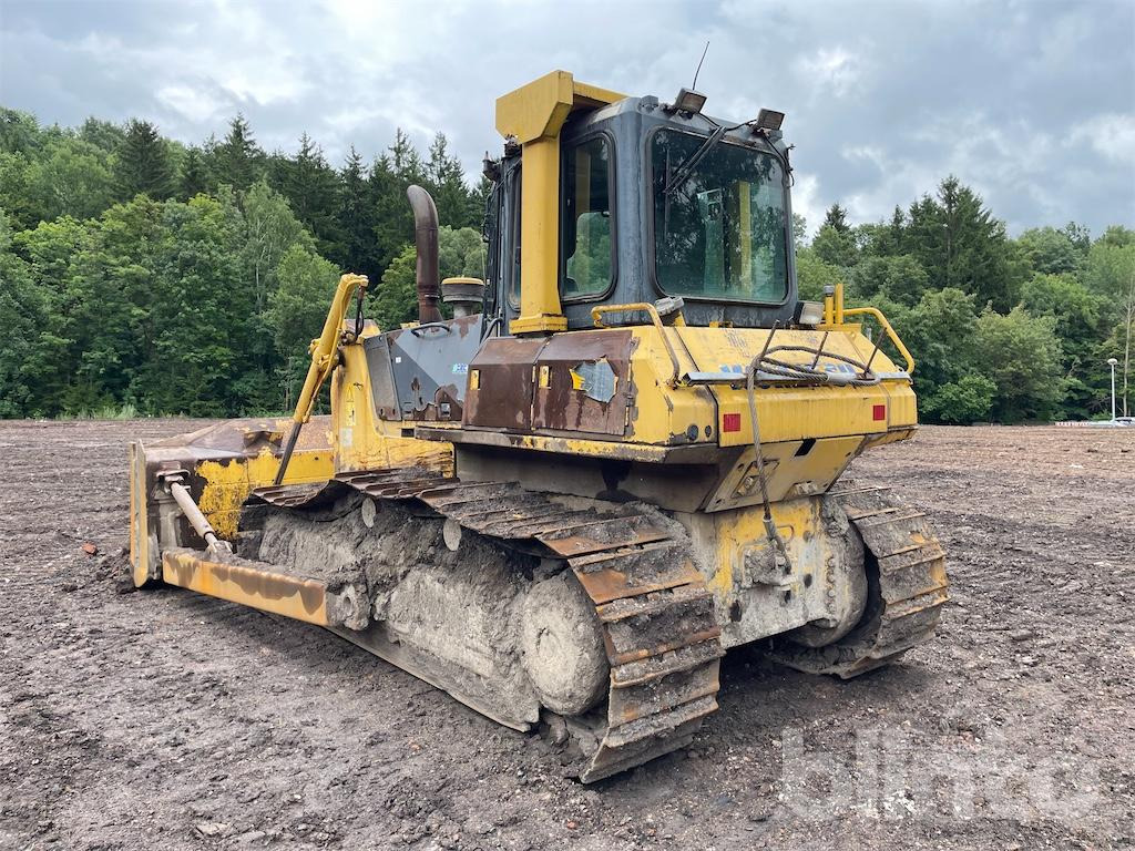 Komatsu D65EX-15 - Bulldozer: das Bild 3 Komatsu D65EX-15 - Bulldozer: das Bild 3